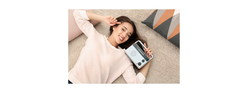 Radio + Social Media: How to Make Each Channel Amplify the Other — Blastily guide
